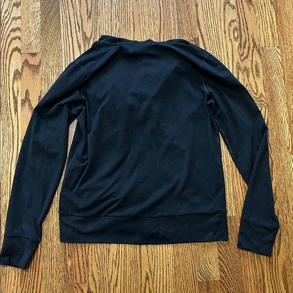 Vuori Halo Performance Hoodie in Black Heather - Picture 7 of 8